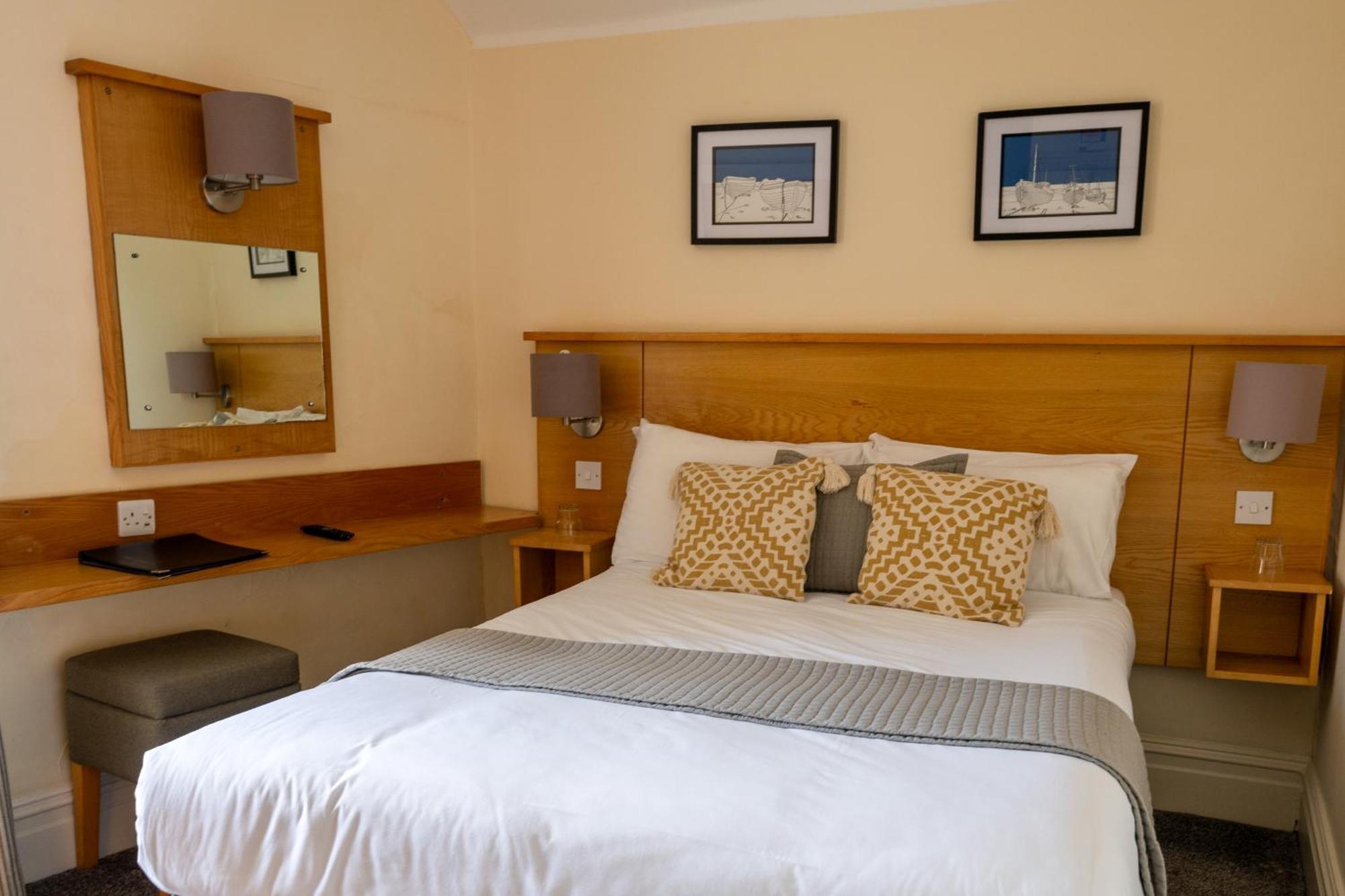 Castle Court Otel Beaumaris Dış mekan fotoğraf