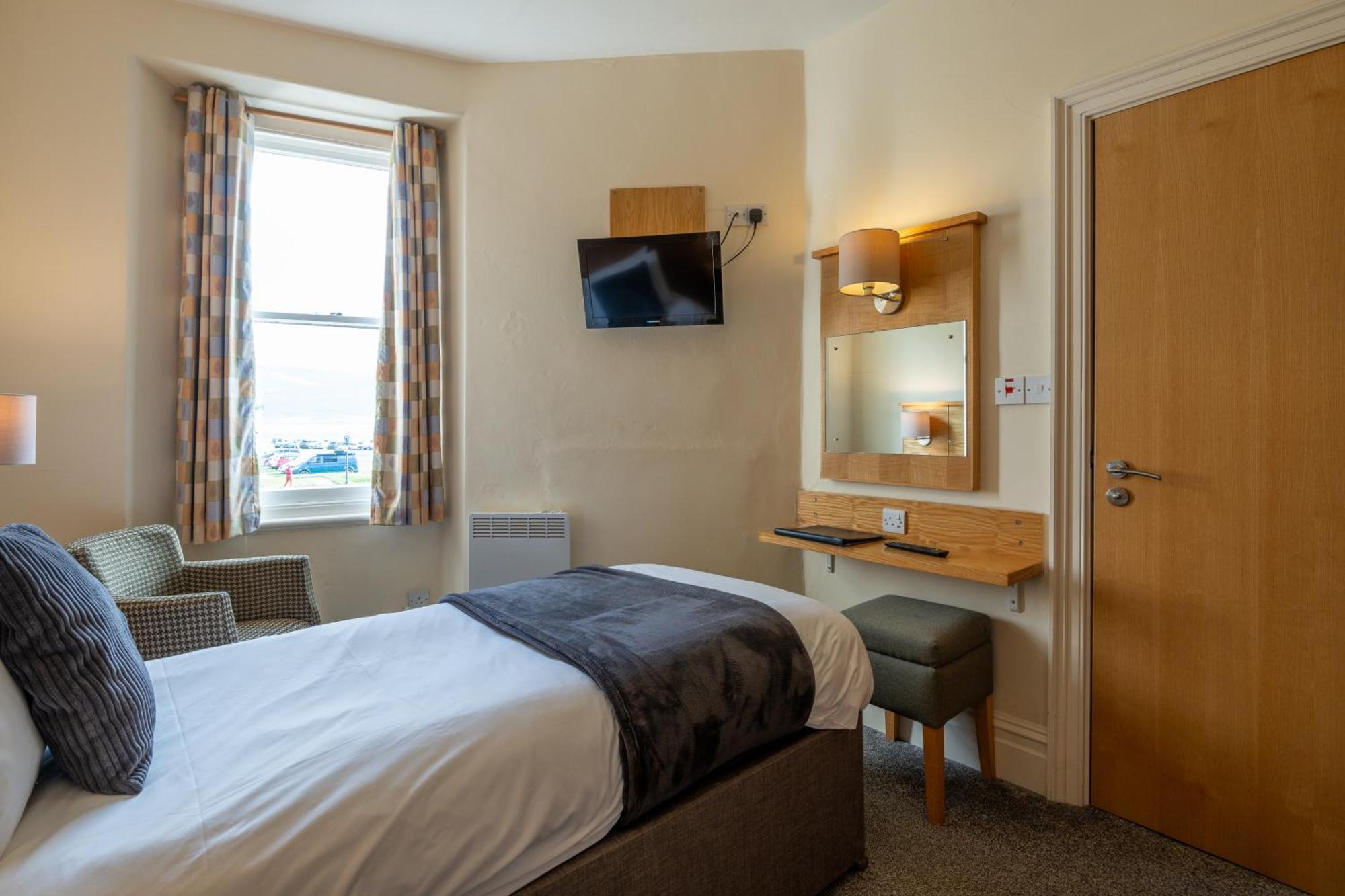 Castle Court Otel Beaumaris Dış mekan fotoğraf